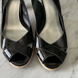 LOFT Black Patent w/contrast stitching heels with Crisscross Straps